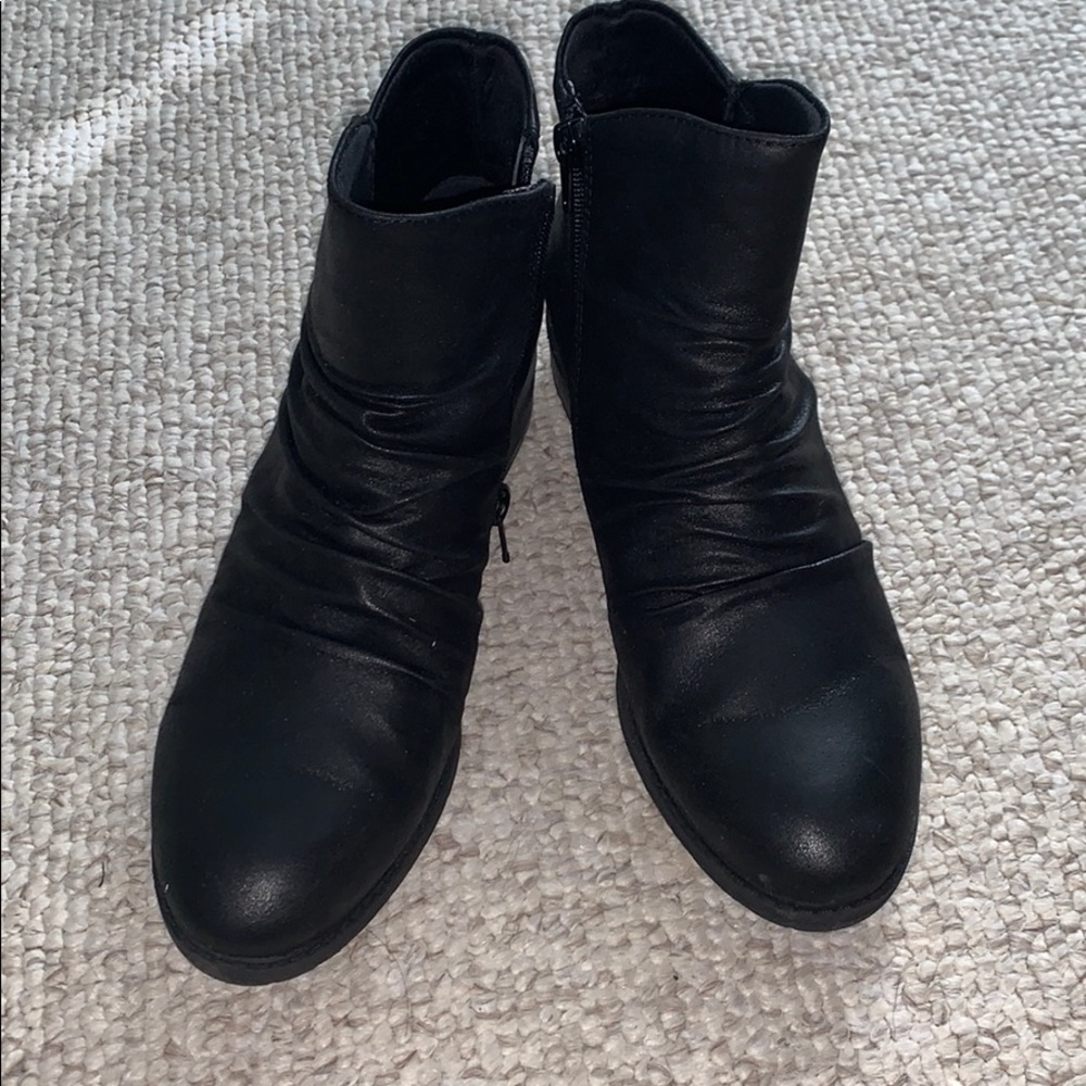 BareTraps black booties